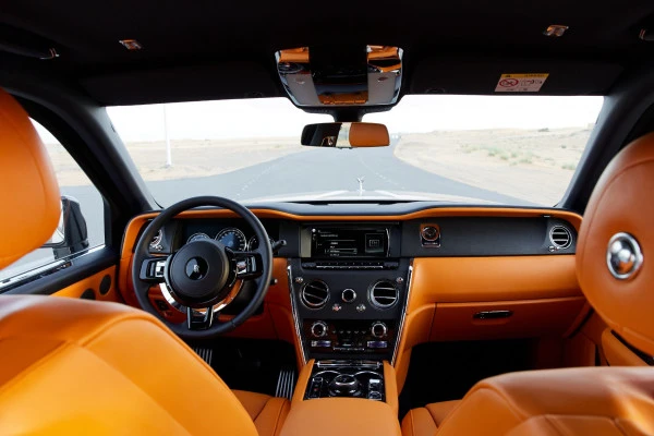  Black Rolls Royce Cullinan Photo 