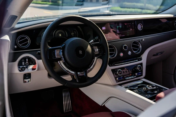  Red Rolls Royce Spectre Photo 