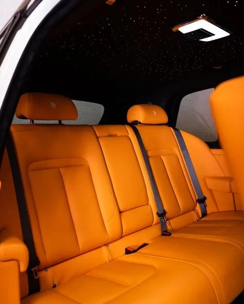  White Rolls Royce Cullinan Photo 